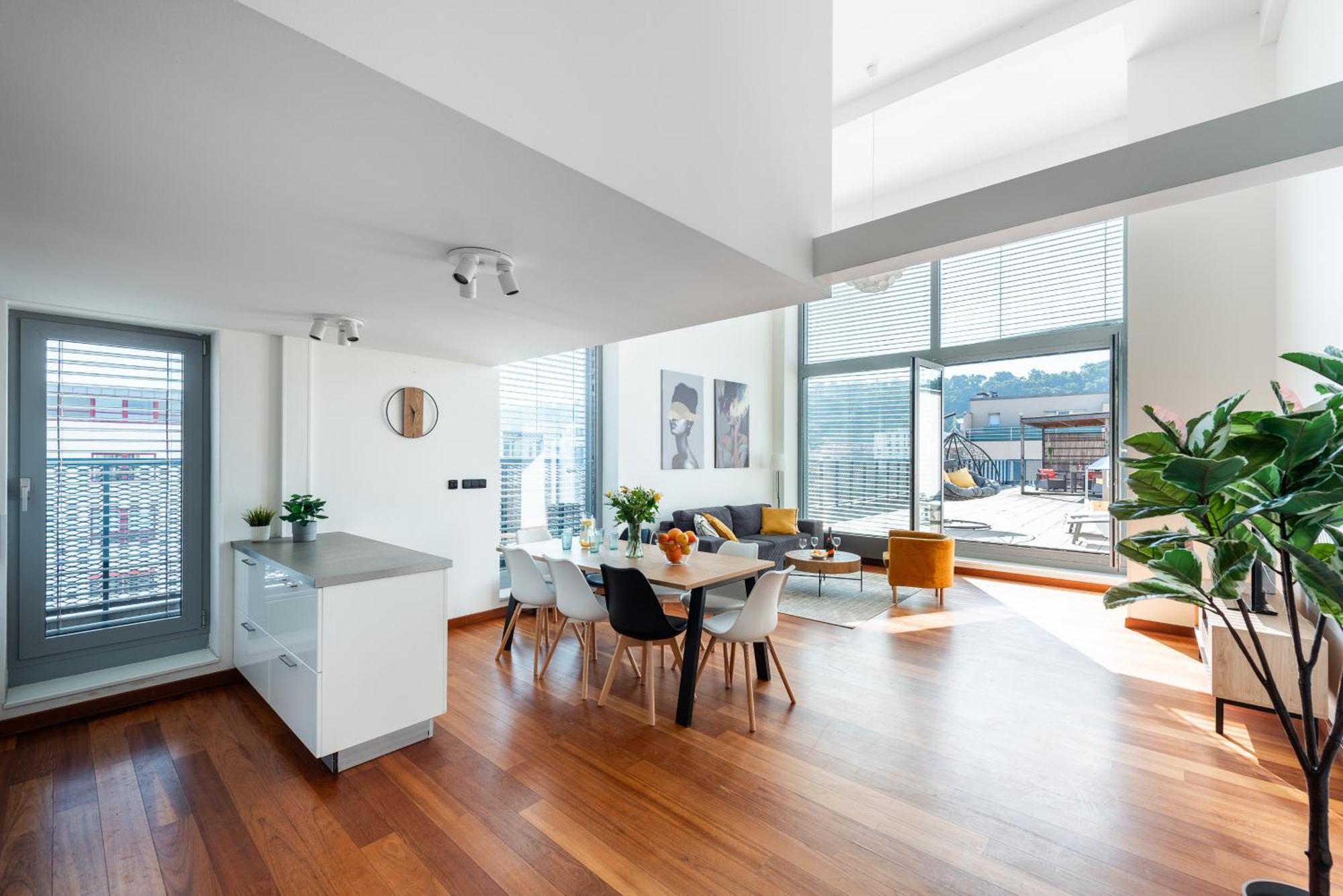 Apartments With Large Balcony, Parking Prague Exterior photo