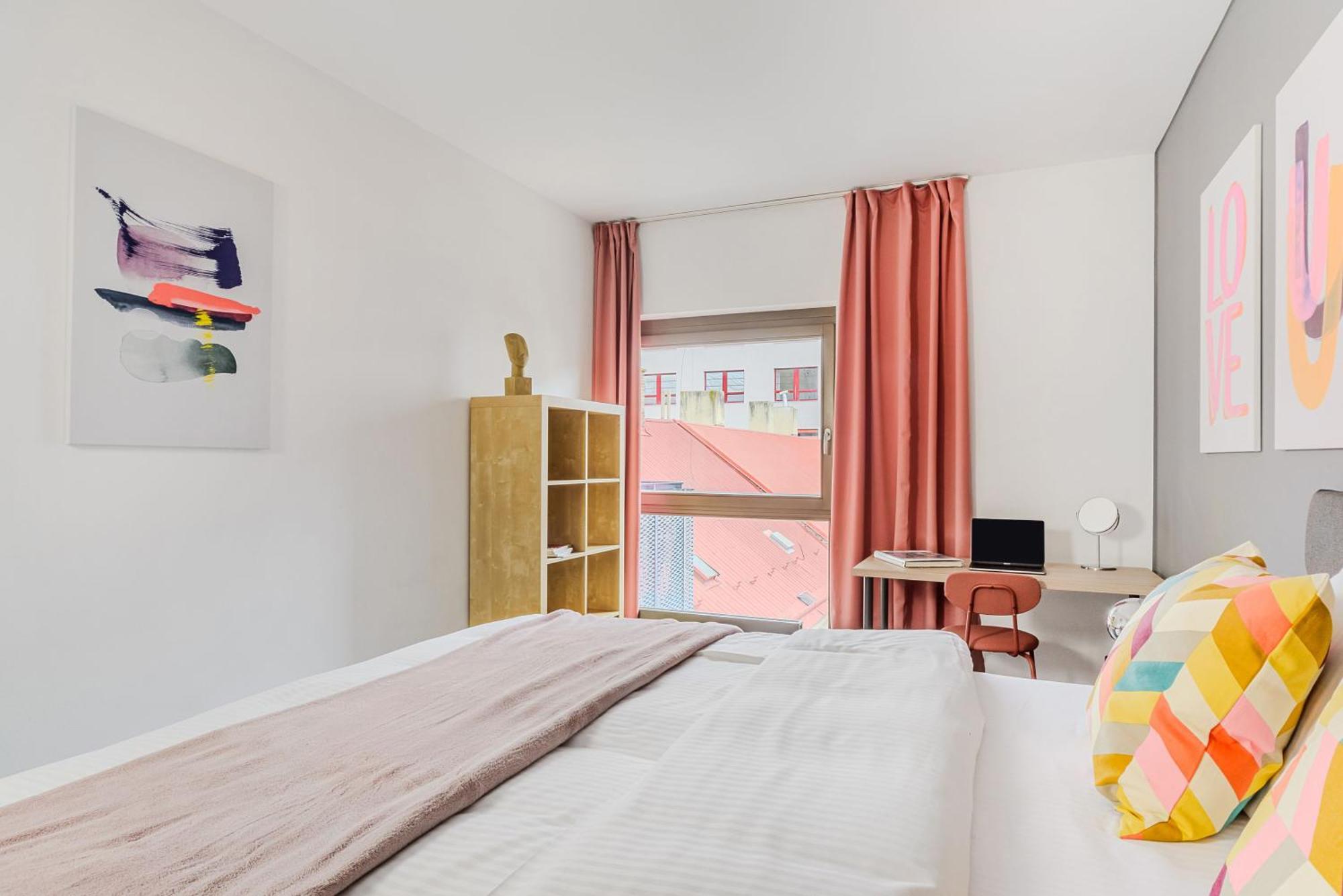 Apartments With Large Balcony, Parking Prague Exterior photo